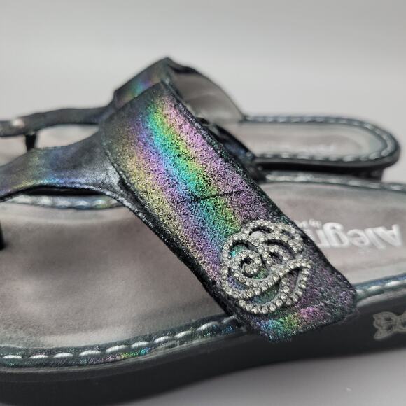 Alegria Thong Comfort Sandals Size 36 US 6.5 Irredescent Rainbow Metallic - Picture 10 of 10